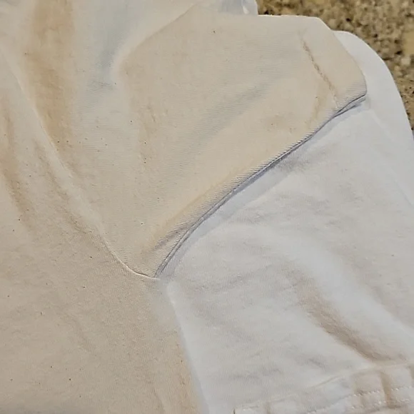 Harley-Davidson T-Shirt in Cream. XL - Picture 8 of 8